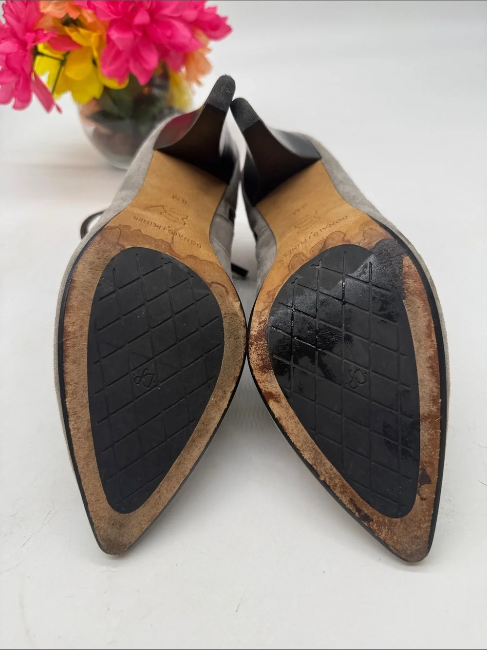 Donald J. Pliner Gray Suede Pointed-Toe Ankle Booties with Buckle Strap Size 8